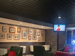 -上海锦江汤臣洲际大酒店柒酒廊