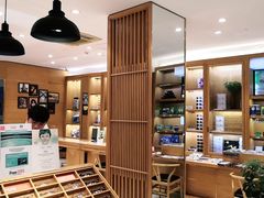 -宝丽眼镜(湖墅店)
