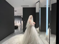 -Vera Wang婚纱礼服旗舰店