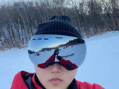 -亚布力新体委滑雪场