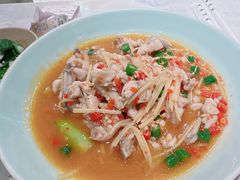 -孔雀云贵川·融合菜(长宁来福士店)