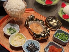-蟹犇前•帝王蟹雪蟹(陆家嘴店)