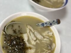 招牌黄鱼面-明呈黄鱼面馆(斜土路店)