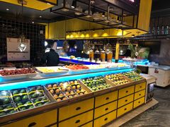 自助取餐区-V-ONE西雅图海鲜自助餐厅(仓山万达广场店)