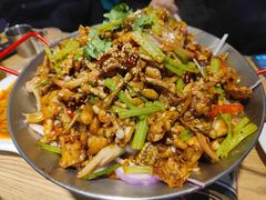 -西街夜油条·麻团包乌饭