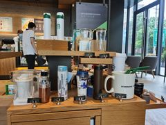 -星巴克(蒲汇塘路店)