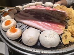 -草家酱蟹炭火烤肉店(珲春南路一店)