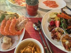 -锦厨国际自助餐厅 · 云端景观 (昆明索菲特大酒店)