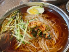 -韩风烤牛肉冷面店