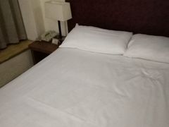-飘HOME连锁酒店(北京将台地铁站798艺术区店)