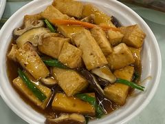 -广客美食坊(丹霞山店)