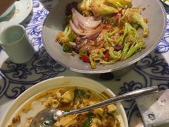-卢大鲜鱼头捞饭(美利广场店)