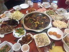 -刘胖娃鱼庄·特色肥肠鱼(杨家坪店)