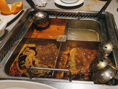 -海底捞火锅(新松江路店)
