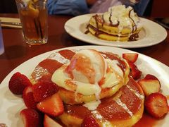 -Pancakes on the rocks(Darling Harbour)