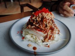 沙拉-曼谷靠山街