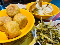 玉兰饼-毛华美食(清扬路店)