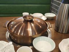 -芳村榕树头叹佬鸡煲(体育西店)