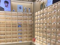 -一代眼镜(浦东大拇指广场店)