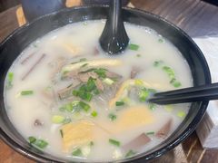 青春老鸭汤鸭血粉丝-鸭小妹鸭血粉丝(老门东店)