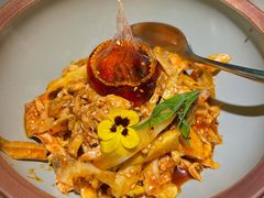敲糖棒棒鸡-辛香汇·现炒川菜(淮海路百盛店)