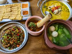 -七步香云南山里菜(昆明老街店)