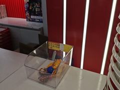-好特卖HotMaxx(杭州滨江宝龙城店)