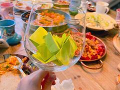 -SISTERS BAR RESTAURANT川意酒馆(嘉善老市H楼店)