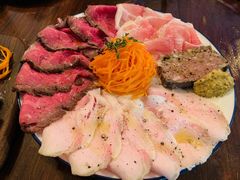 -羽深肉铺 Steak & Wine