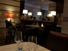 大堂-郑州希尔顿酒店·阿米奇意大利餐厅