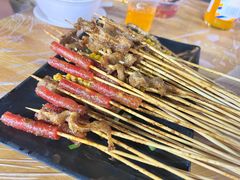 -老街烧烤大排档·地道湖北菜·龙虾馆(汉口火车站店)