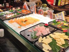 自助取餐区-四海一家自助餐(益田假日广场店)