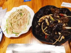 捞汁木耳-张记焖窑·十五年专注焖烤(雍和宫店)