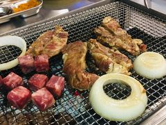 -马路牙子烧烤音乐酒馆(望京店)