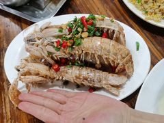 -岛中岛·海鲜大排档·万宁老字号(东澳店)