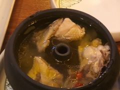 云南经典汽锅鸡-云海肴·汽锅鸡·云南菜(苏州中心店)