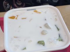 -满记甜品(优客百盛店)