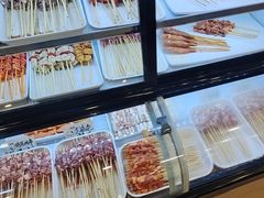 -哈尔滨小酒馆·鲜肉现穿自助烧烤(康新花园店)