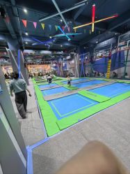 -反弹蹦床公园·亲子乐园·团建·派对(尚品奥莱店)