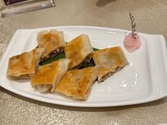 鲜虾春卷-香江中餐厅·招牌鱼生·老广味道(长隆香江酒店)