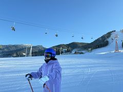 -丝绸之路山地度假区滑雪场