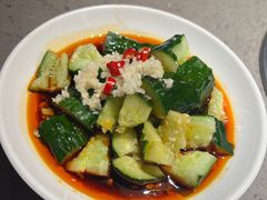 刮皮黄瓜-老佛爷铜炉蛙锅(东门老街店)