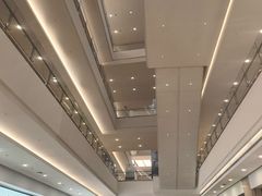 -百盛(万象城店)