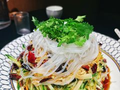 -五谷丰登农家院·地道胶东菜·海鲜烧烤(威海店)