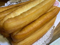 蘸汤小油条-叶派龙虾•招牌香辣蟹·海鲜(中海国际店)