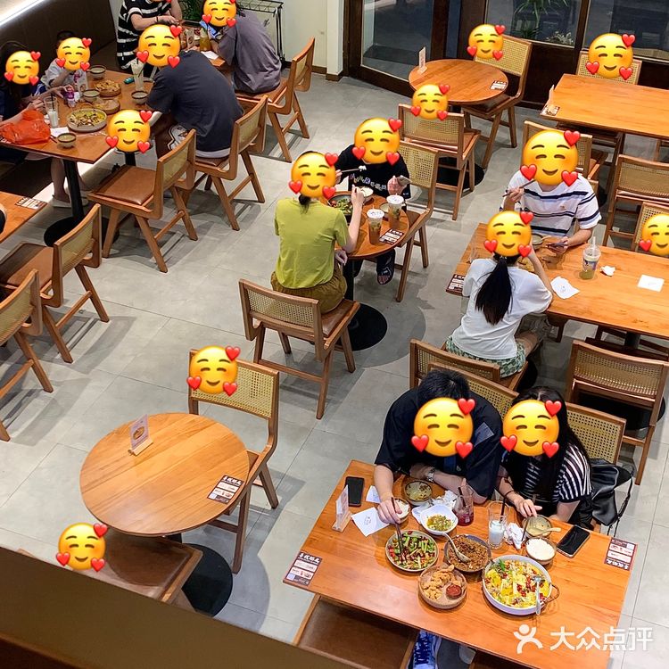 石狮这家川小馆好吃是好吃…就是太费饭了…