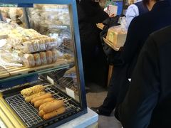 面包甜点陈列柜-多乐之日(和平伊势丹店)