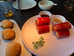 -蝴蝶里·粤菜·点心(滨江龙湖店)