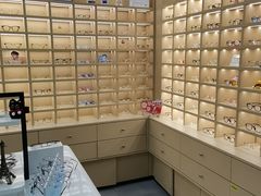 -一代眼镜(浦东大拇指广场店)