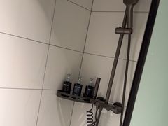 -网鱼电竞酒店(深圳福田石厦地铁站店)